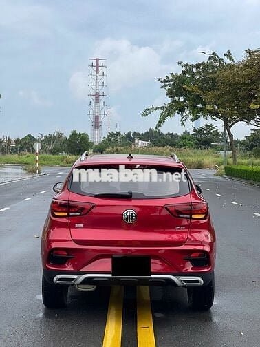 MG MGZS 2022 Luxury 1.5 AT 2WD - 25000 km