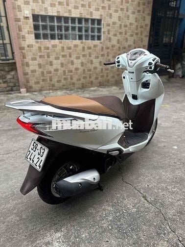 LEAD up 4v chất xe đúng cọp ae