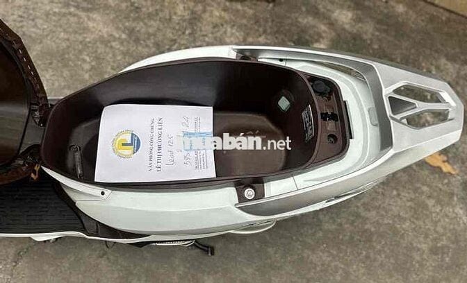 LEAD up 4v chất xe đúng cọp ae