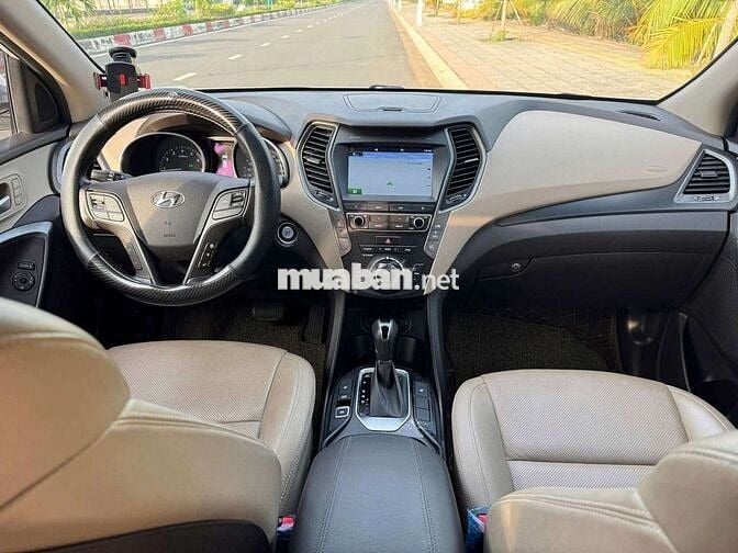 Hyundai Santa Fe 2018 Xăng 50.000 km Trắng