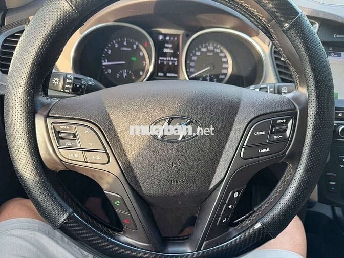 Hyundai Santa Fe 2018 Xăng 50.000 km Trắng