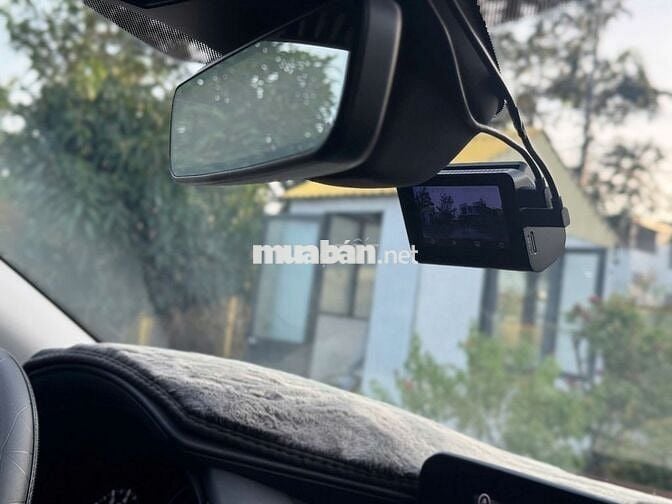 Mazda 3 2022 1.5L Deluxe - 49800 km