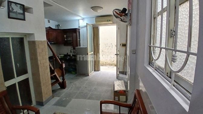 Cho thuê nhà 2 tầng 3PN chỉ 7tr/tháng ở gần chợ Nhật Tân