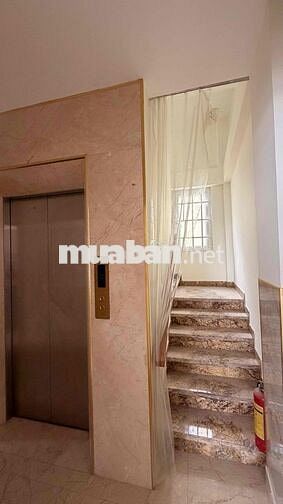 CHO THUÊ TÒA NHÀ MẶT TIỀN NGUYỄN LÂM, PHƯỜNG 6, QUẬN 10 – THANG MÁY, D