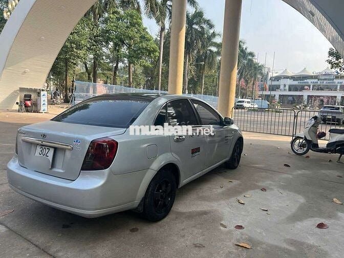 Lacetti 2010 SE xe rất đẹp nhà bán