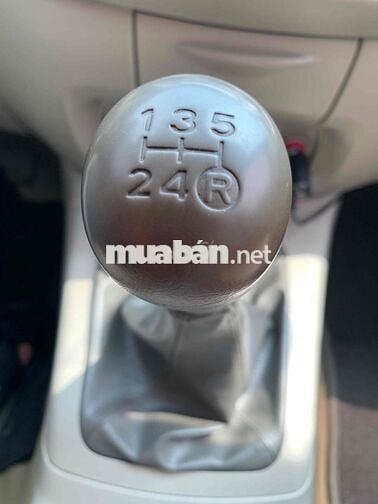 Toyota Innova 2014 E - 108000 km