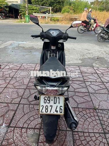 Axelo đk 2018 xe đẹp mây zin biển 69