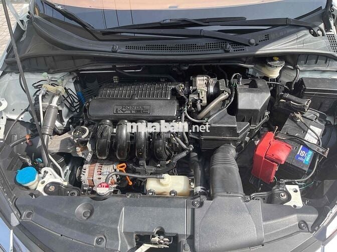 Honda City Trắng 5 chỗ Số sàn