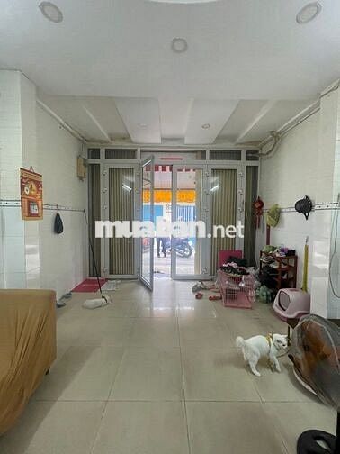 Bán Nhà 3 Tầng BTCT, 4m x 12m, Lạc Long Quân, Quận 11, Chỉ 6.8 Tỷ