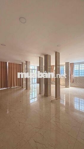 CHO THUÊ TÒA NHÀ MẶT TIỀN NGUYỄN LÂM, PHƯỜNG 6, QUẬN 10 – THANG MÁY, D