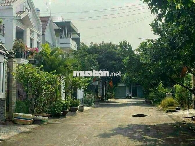 Lô đất biệt thự Ngang khủng 20m x 16m. 300m2 Khu Biệt Thự Phú Nhuận