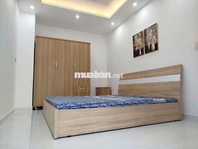 Bán Căn Hộ Cao Cấp LAKESIDE Full Nội Thất Cao Cấp : 2T820 TL