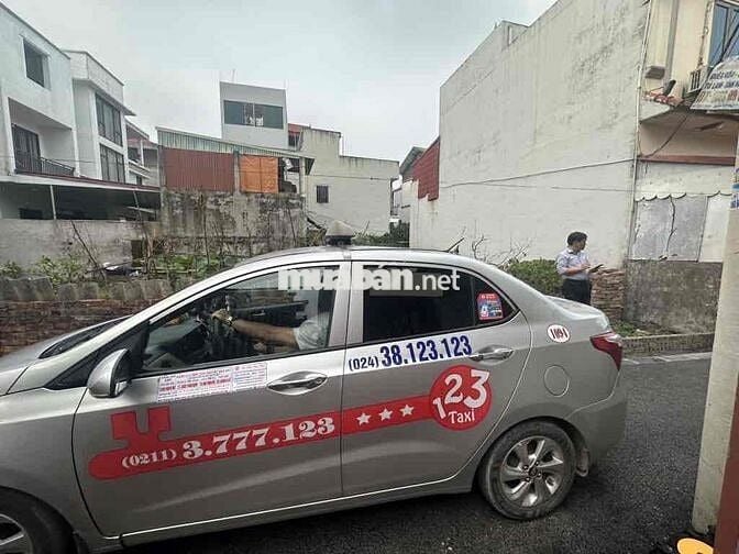 60m lễ pháp tiên dương đông anh ô tô đỗ cửa 20m ra trục kinh doanh