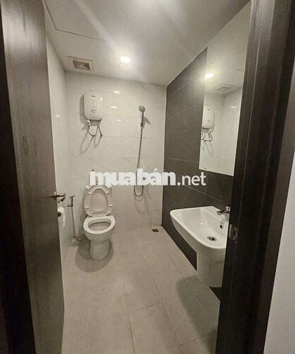 Căn hộ 2pn đầy đủ nội thất tầng cao an ninh  Luxuru residenc