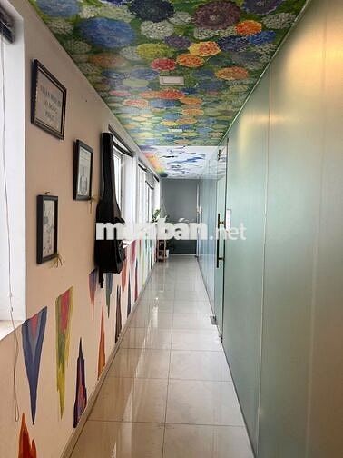 Văn phòng nằm ngay trung tâm GV giá cực TỐT