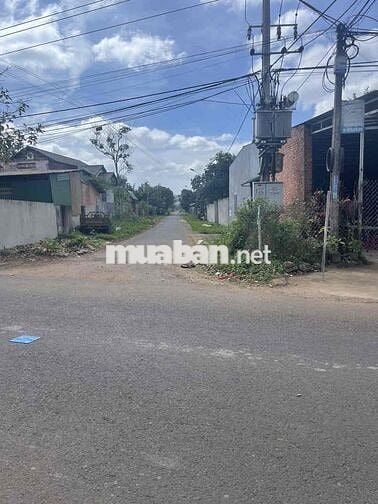 bán lô đất 6m x 35m full thổ cư 1 xẹc đường Y Wang, Phường Eakao, BMT