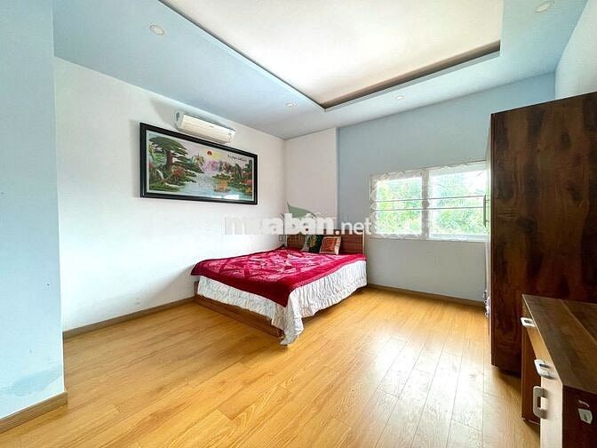 CHO THUÊ NHÀ SÂN VƯỜN 3 TẦNG FULL NỘI THẤT KHU BẮC NHA TRANG