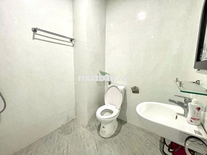 CHO THUÊ NHÀ SÂN VƯỜN 3 TẦNG FULL NỘI THẤT KHU BẮC NHA TRANG