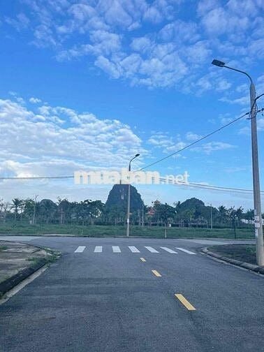 Bán lô đất biệt thự Đầm Sen Nam Hoà Xuân 150m2 giá 7,5 tỷ