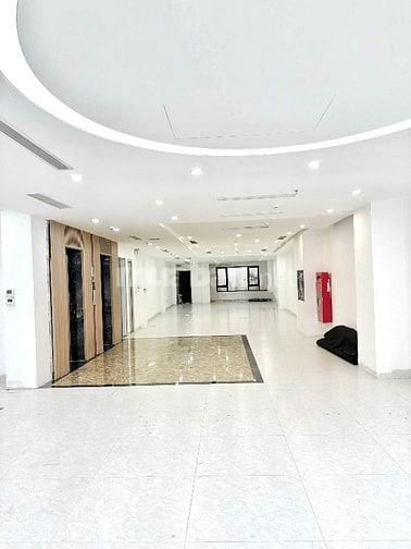 Cho thuê tầng 1, tầng 2 Mặt phố Phố Huế, Hai Bà Trưng