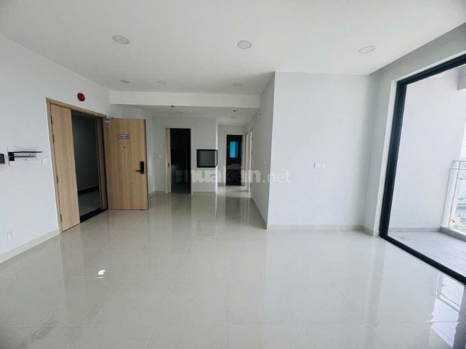 CHÍNH CHỦ BÁN CĂN HỘ D-HOMME QUẬN 6 - 110M2 - 3PN - LẦU CAO - NHÀ MỚI 