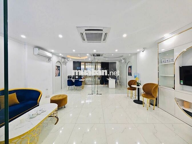 Cho thuê văn phòng Thái Hà 80m2 12tr view kính thoáng đẹp