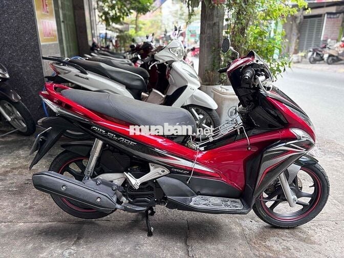 Honda Air Blade Đỏ đen