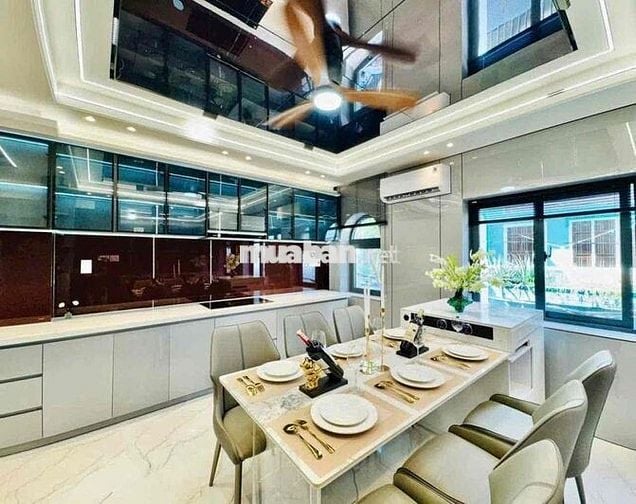 SIÊU PHẨM NHÀ PHỐ MỚI TINH FULL NT CAO CẤP 3PN NGUYỄN VĂN KHỐI P9 GV