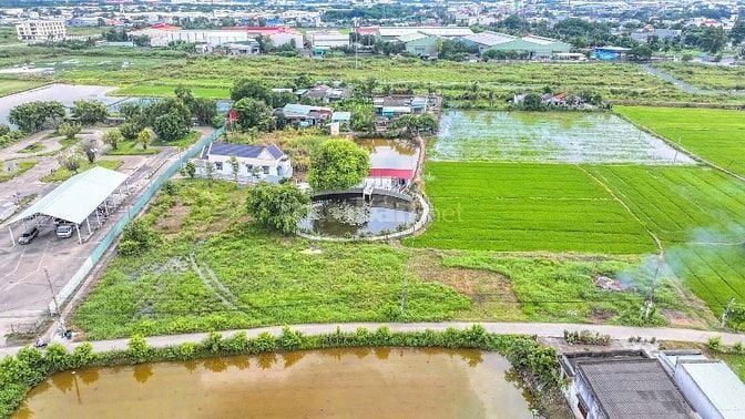 Bán đất nhà siêu đẹp long an bến lức