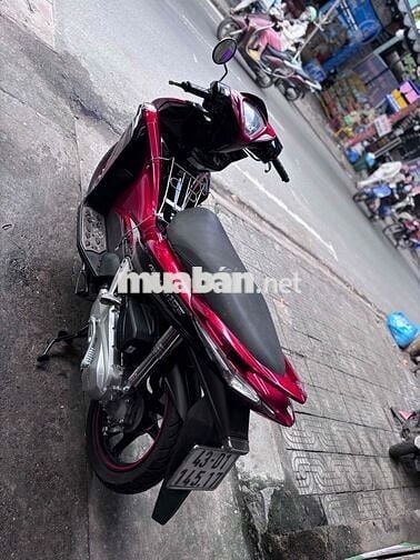 Honda Air Blade Đỏ đen