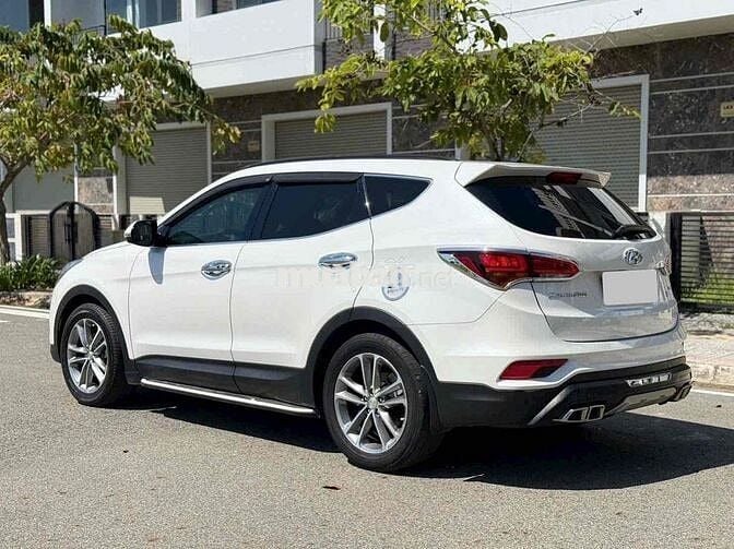 Hyundai Santa Fe 2018 2.4 AT 2WD - 80000 km xe Đep