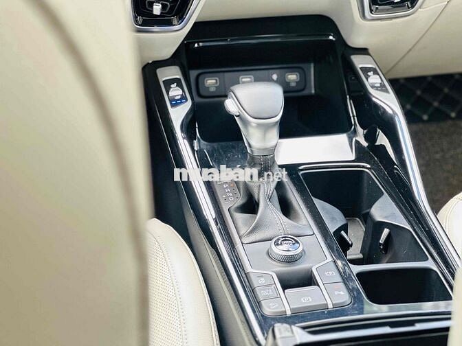 Kia Sorento 2.5G Signature AWD 7S Đỏ 2021