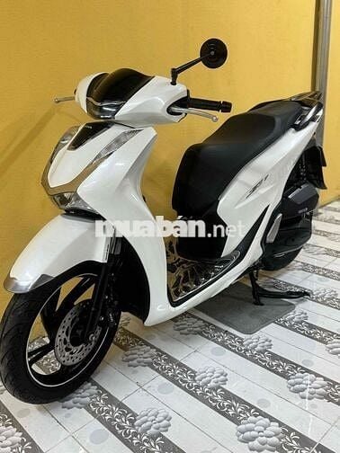 SH 125 đời 2023 trắng đen mới keng 43C2-102.88