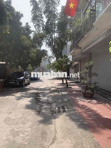 Chính chủ cần bán lô đất DV Vạn Phúc sau Himlam GPXD 7 tầng sẵn