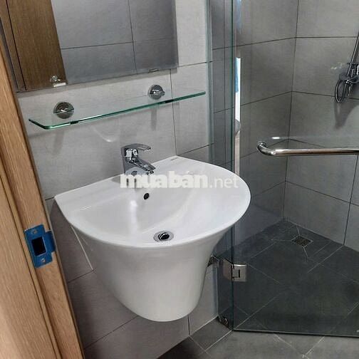 Cần bán gấp căn góc 2PN 2WC view đẹp, dọn vào ở ngay