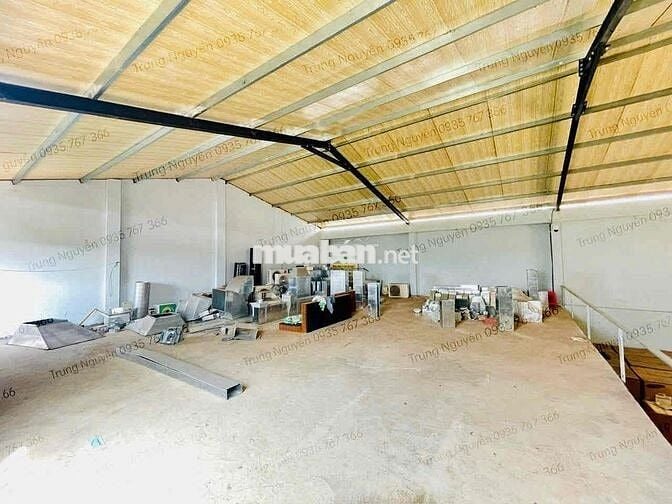 CHO THUÊ KHO, XƯỞNG - HẺM PHẠM NGŨ LÃO ĐI VÀO 100m, ĐƯỜNG XE TẢI