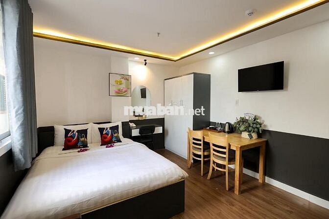 KHÁCH SẠN MT ĐƯỜNG NAM QUỐC CANG, PHƯỜNG PHẠM NGŨ LÃO, QUẬN 1.