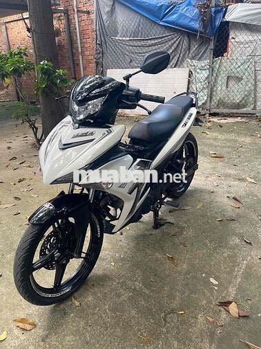 Yamaha Exciter 150 Trắng đen, biển số thành phố