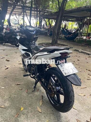 Yamaha Exciter 150 Trắng đen, biển số thành phố
