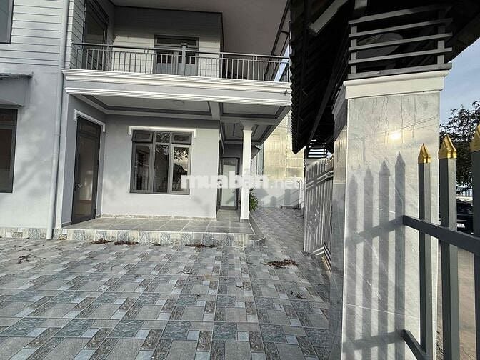 Cho thuê nhà Biệt Thự Xuân Trường