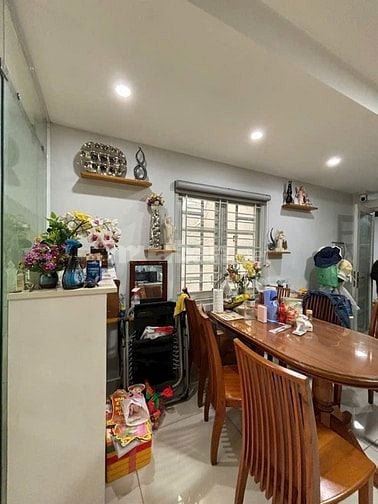 CHỦ BÁN GẤP NHÀ SƯ VẠN HẠNH Q10, giá 3,5 tỷ TL, HẺM OTO, SỔ HỒNG RIÊNG