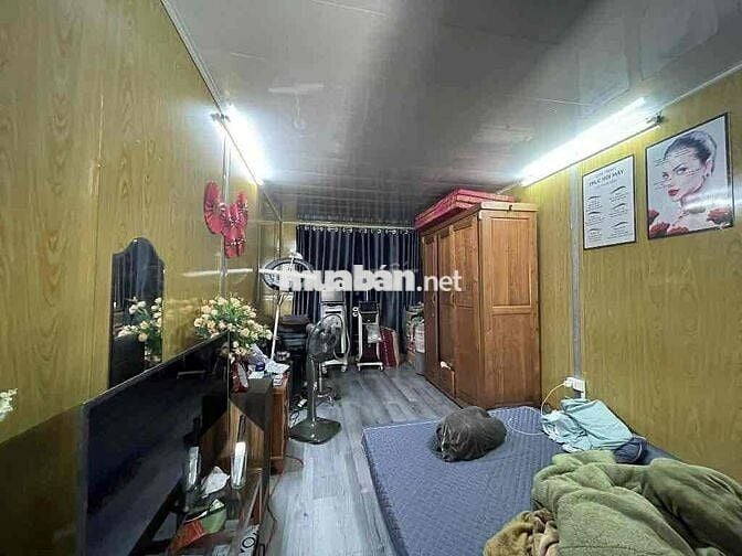 bán nhà tứ liên 50,5 m2 x 4 tầng x 8,3 tỷ TK hiện đại ngõ thông thoan