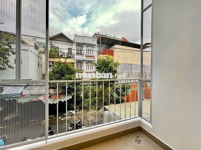 CHO THUÊ CĂN HỘ GẦN CHỢ BÀ CHIỂU BAN CÔNG NƠ TRANG LONG BÌNH THẠNH
