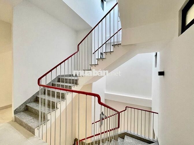 CHO THUÊ CĂN HỘ GẦN CHỢ BÀ CHIỂU BAN CÔNG NƠ TRANG LONG BÌNH THẠNH