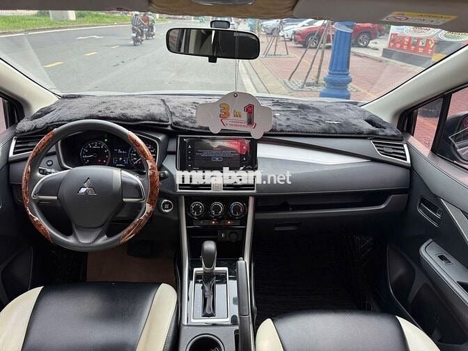 Xpander Eco - Bạc -Tự động 44.789 km - Còn Giảm