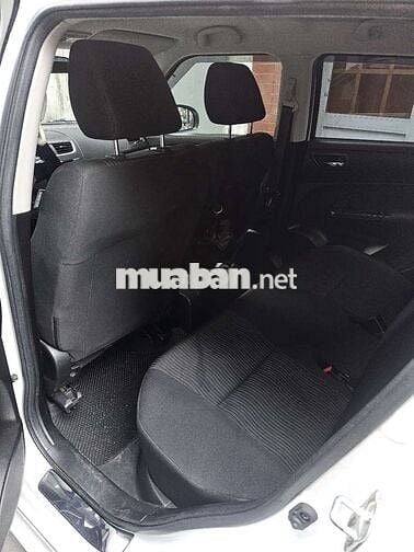 Suzuki Swift 2013 Trắng Tự động