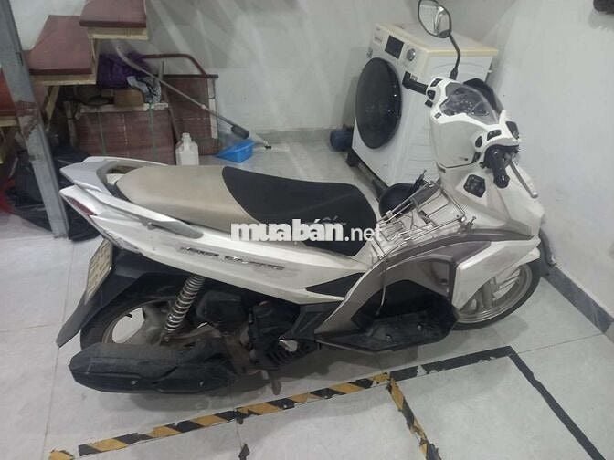 Honda Air Blade 2016 màu Trắng