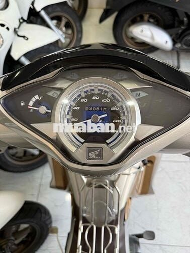 ZIN CỌP - Như Mới - FUTURE 2021 ĐK 2022 Màu Hiếm