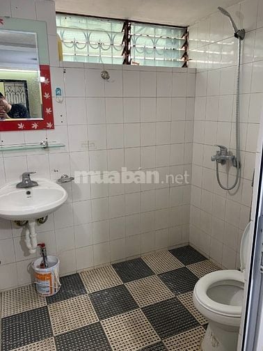 Chính chủ - Bán căn hộ tập thể nhà mình tại 29 Lạc Trung – HBT