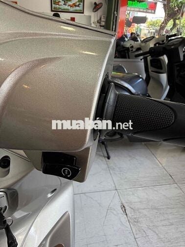 ZIN CỌP - Như Mới - FUTURE 2021 ĐK 2022 Màu Hiếm